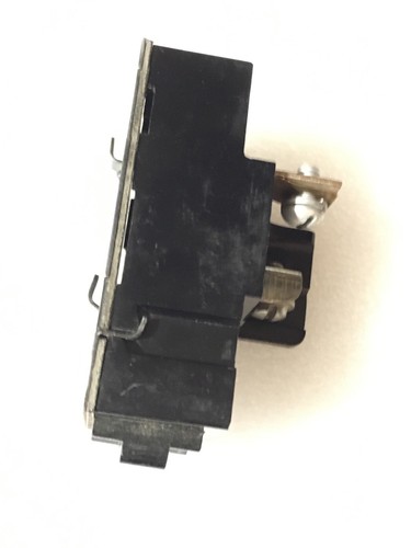 Bulldog P115, 15 Amp, 120 Volt, 1 Pole Pushmatic Circuit Breaker FREE SHIPPING!!