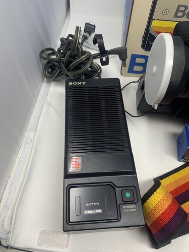 Vintage Sony BMC-110 Betamovie Camera AC-M110 Power Adaptor NP11 Battery