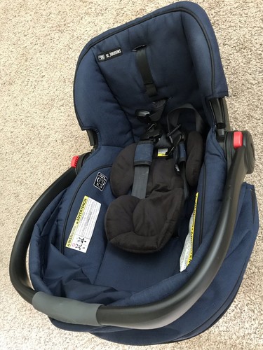 Graco SnugRide Click Connect 35 Infant Car Seat And Base