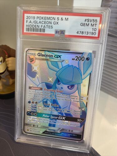Pokémon Glaceon GX SV55/SV94 Full Art - Hidden Fates Secret Pokémon Glaceon GX SV55/SV94 Full Art - Hidden Fates Secret