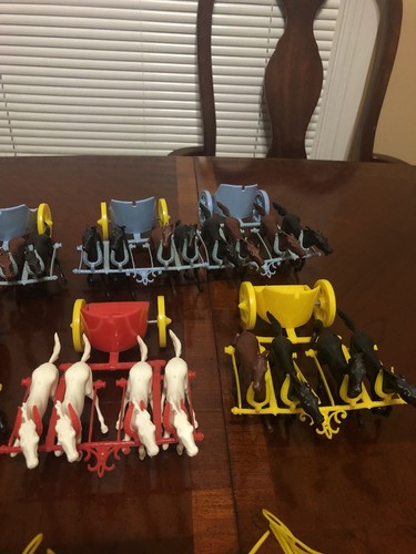 RARE MARX BEN HUR 5000 #4701 Chariots Lot of 8