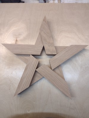 Rustic White Oak Country Star