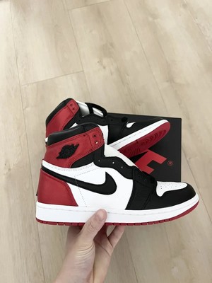 Size 7.5 (WMNS 9) - Jordan 1 Retro High Satin Black Toe 2019