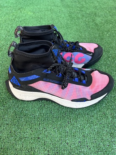 nike acg rush pink