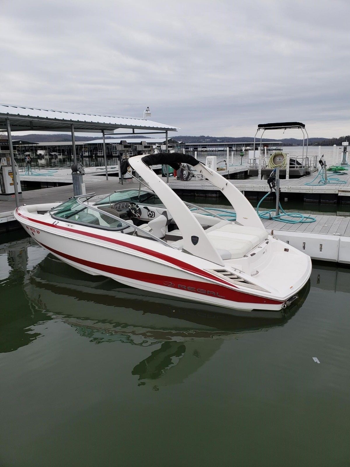 2014 Regal 2100 bowrider - A2
