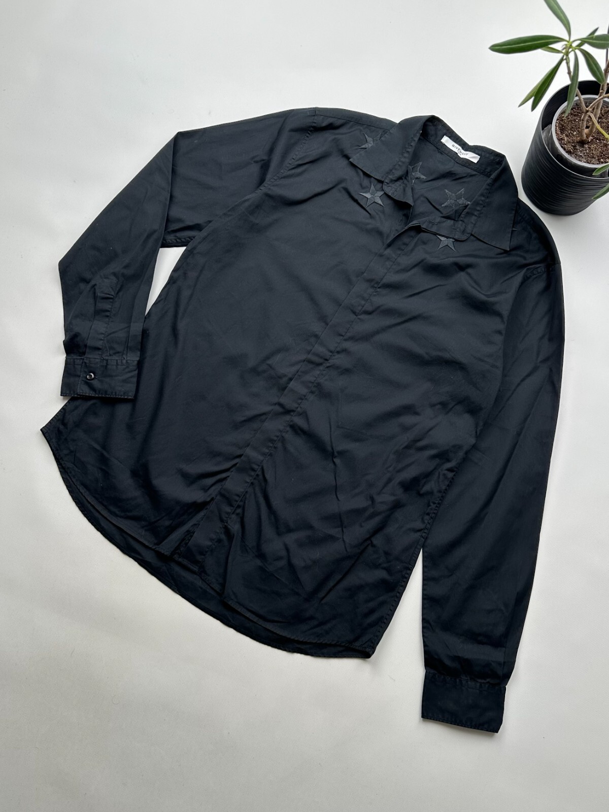 【送料&関税込】Givenchy Long Sleeve Jersey Givenchy Long Sleeve Jersey | italist | REVERSIBLE