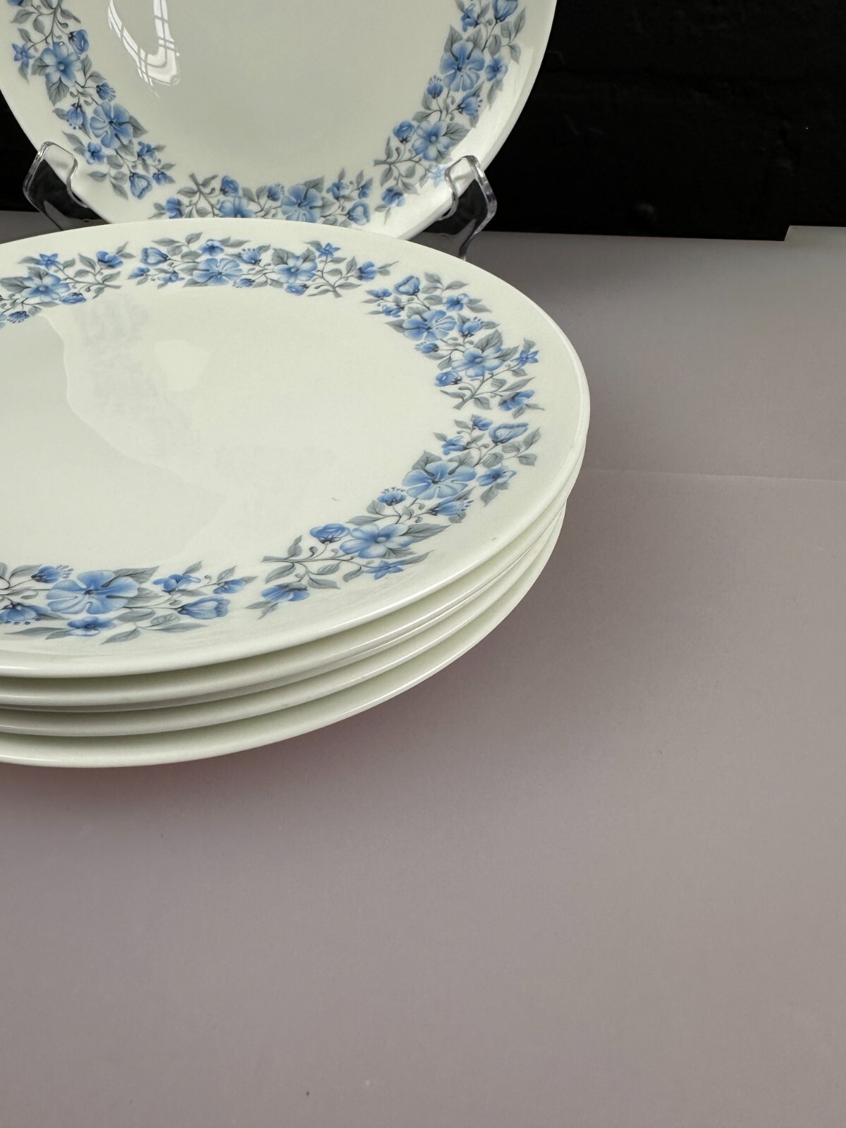 6 x Wedgwood Petra Salad Plates 20.5 cm Wide Set