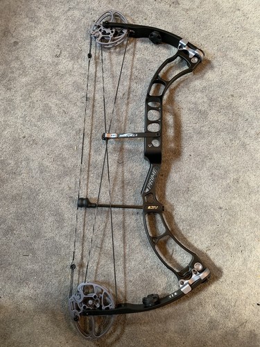 Prime Ion compound bow