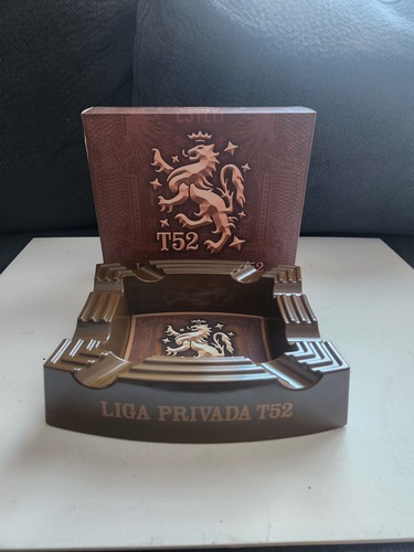 New Drew Estate Liga Privada T52 Stadium Cigar Ashtray