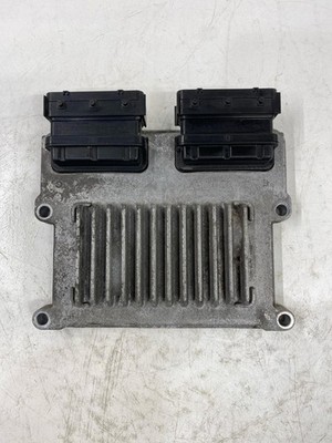 15 KIA SEDONA Engine Control Module Computer ECM