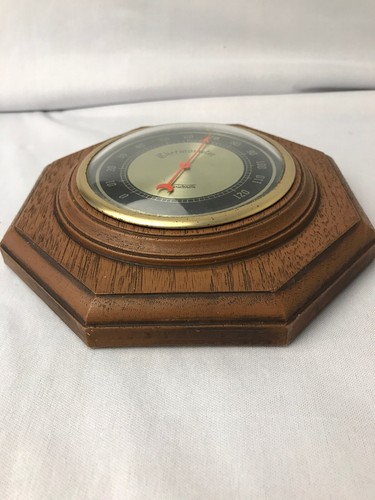 Vintage VERICHRON THERMOMETER Model 16-016 Wood Look Decor 6.75
