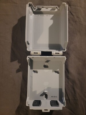 TII TELECOM NETWORK WIRE ENCLOSURE