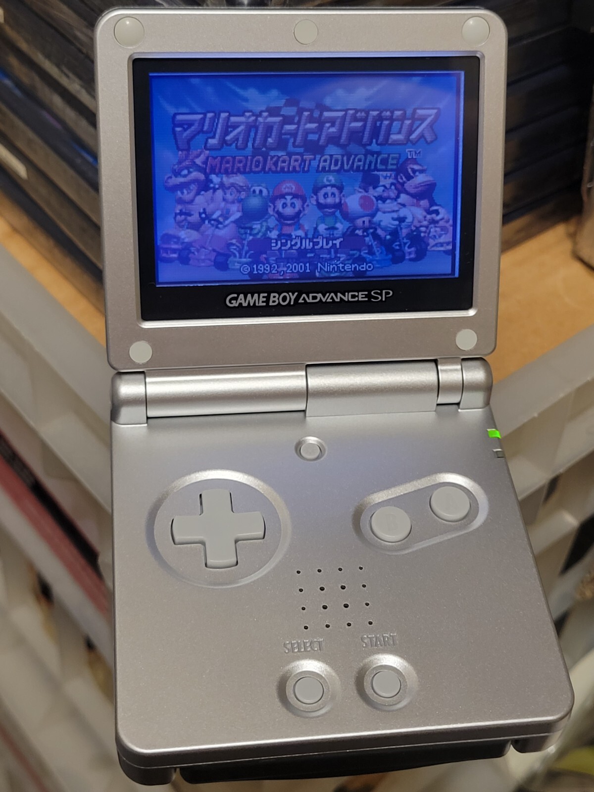 ゲームボーイアドバンスsp シルバー　新品 ゲームボーイアドバンスSP シルバー