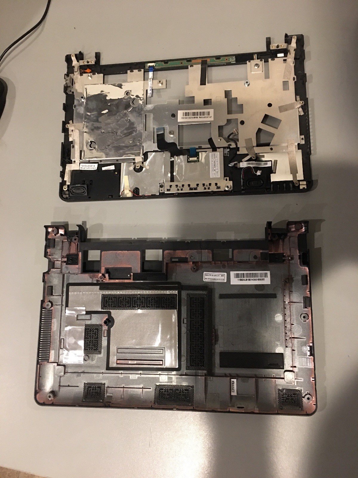 Lenovo Ideapad S205S Genuine Black Bottom Case And Palm Rest