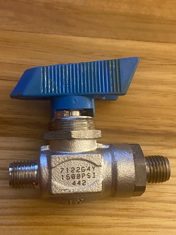 HOKE - Part #7122G4Y, Ball Valve, 316 Stainless Steel, 1/4" tube