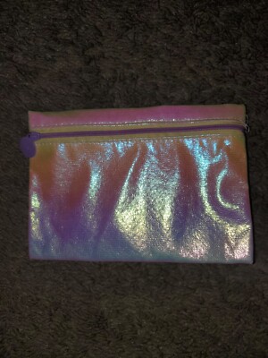 ipsy bag Irredescent September 2022 ipsy bag only