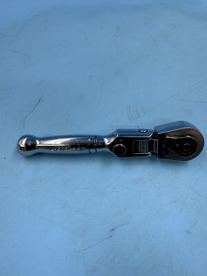Mac Tools Micro Tough 3/8 Ratcheting Flex Head Stubby Ratchet Xr4fmt