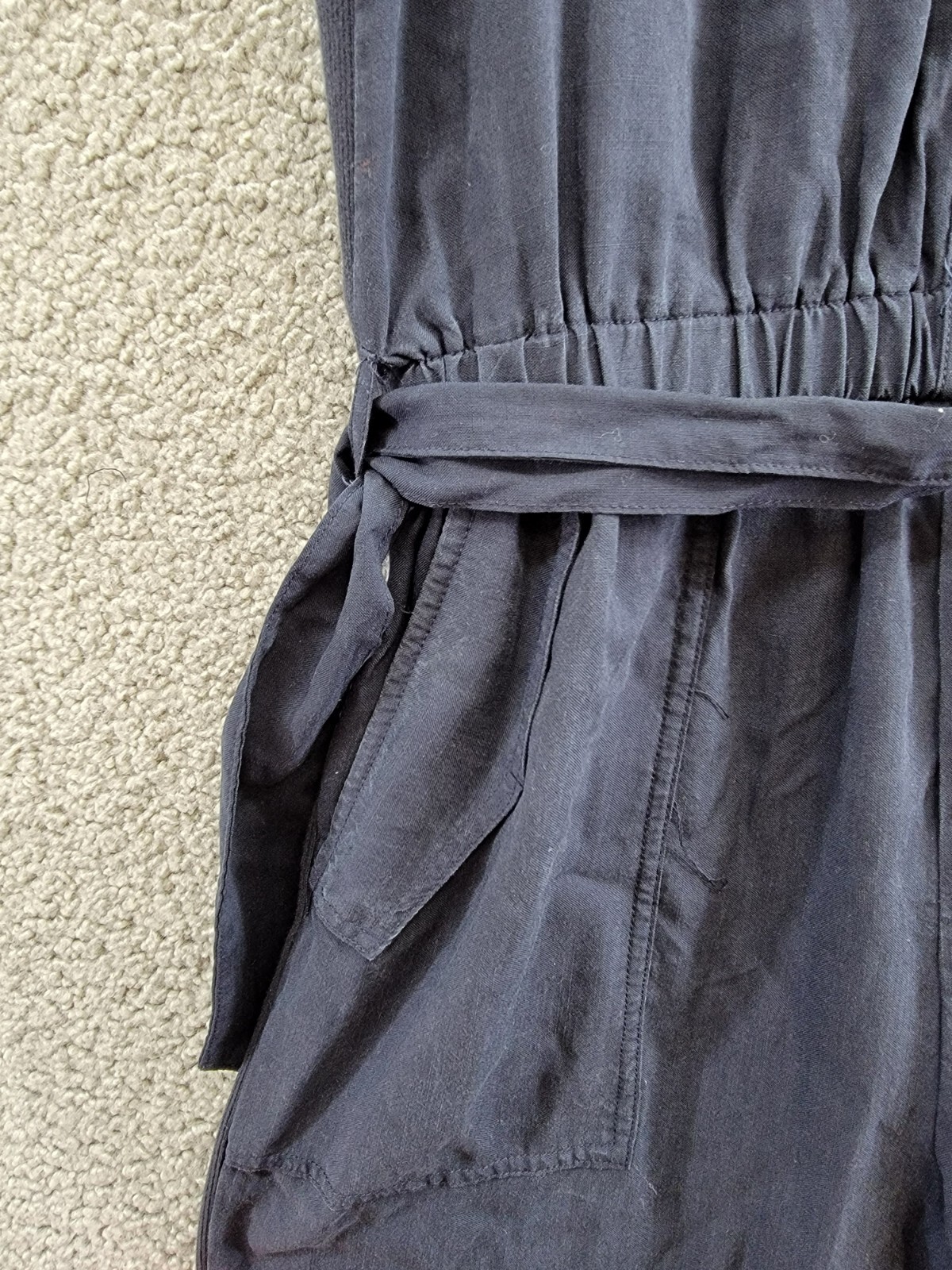 Splendid Colette Belted Jumpsuit Women's M Navy Round Neck Button Front Pull On - Picture 7 of 19