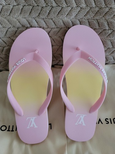 LOUIS VUITTON BY POOL SUNBATH FLAT SONG FLIP FLOP WEDGE 1IN