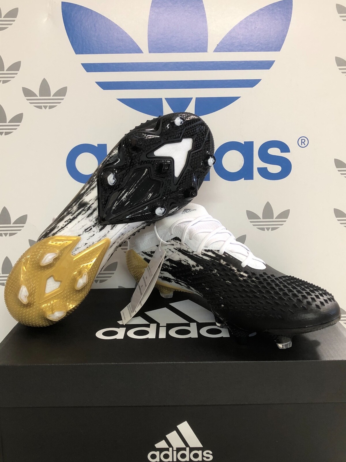 Футбольные бутсы adidas Predator 20.1 Low FG (FW9182) — Footballstyle