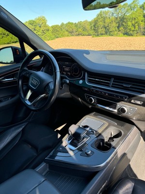 image 2 of interior