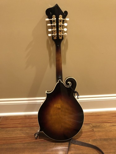 Kentucky KM-630  Mandolin