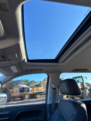 image 6 of interior