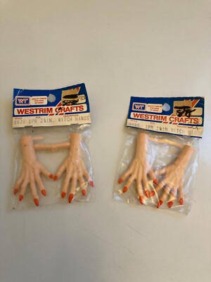 2 Pair Vintage Westrim Plastic/Rubber Witch Hands Doll Parts Crafts 9630