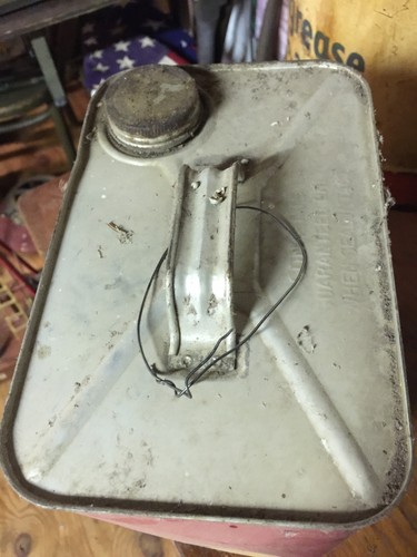 Imperial Motor Oil 2 Gal Metal Empty Can