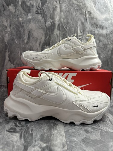 nike tc7900 summit white