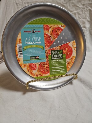 Nordic Ware Naturals 9'' Hot Air Pizza Crisper, New