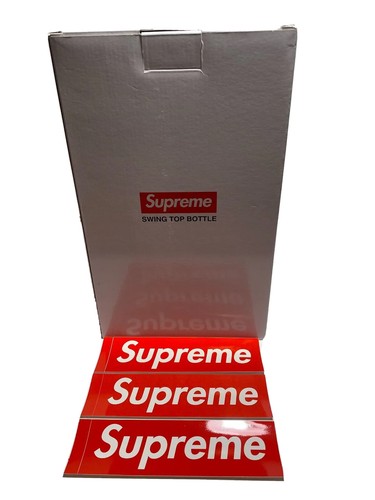 Supreme Swing Top 1.0L Bottle (Set of 2) Clear FW21 Supreme New York 2021 New DS Supreme Swing Top 1.0L Bottle (Set of 2) Clear FW21 Supreme New York 2021 New DS