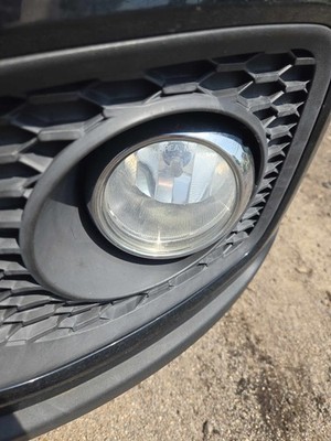 Used Left Fog Driving Light fits: KIA SORENTO Left 11 12 13 Bumper Mount