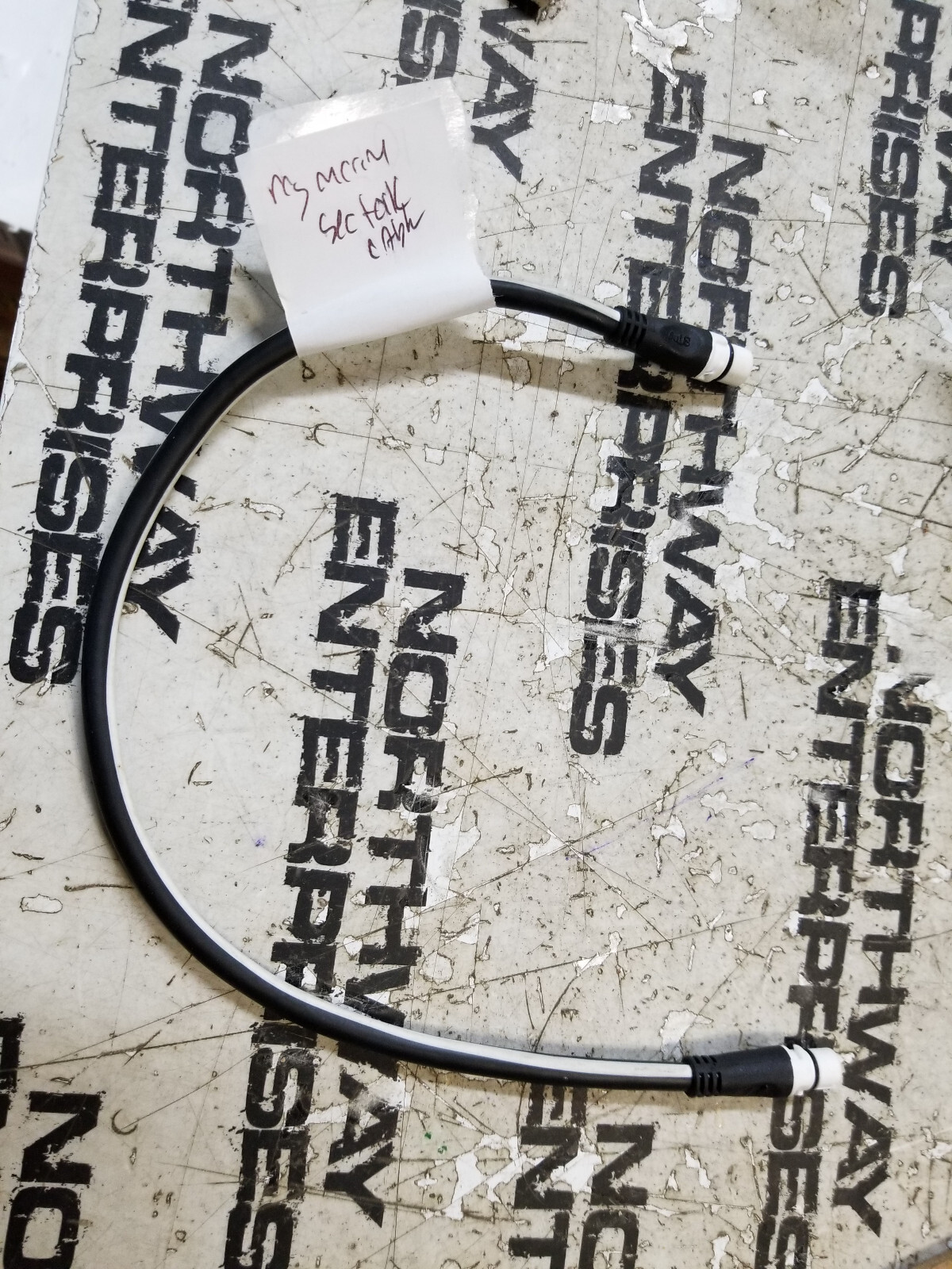 RAYMARINE SEATALK NG SPUR CABLE A06038 - Picture 1 of 2