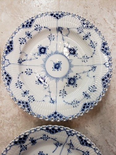 EXCELLENT SET 4 ROYAL COPENHAGEN BLUE FLUTED FULL LACE NO  1084 DINNER PLATE
