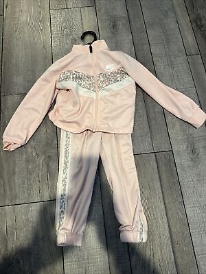 2 Piece Nike Pink Outfit/Set - Jacket and Pants Size 3T