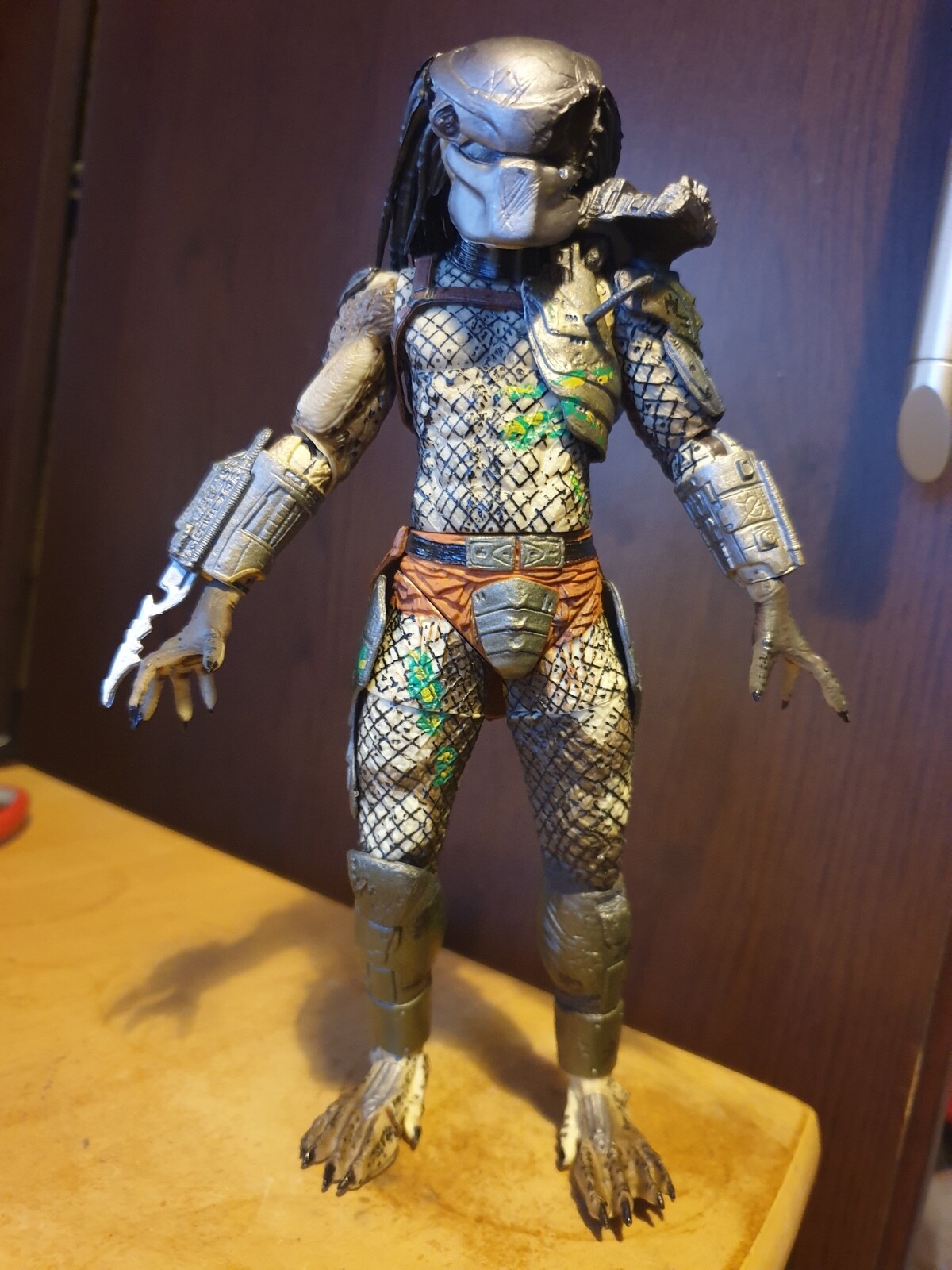 CLASSIC PREDATOR BATTLE DAMAGED NECA Figure 2010 8 Inch | eBay CLASSIC PREDATOR BATTLE DAMAGED NECA Figure 2010 8 Inch | eBay