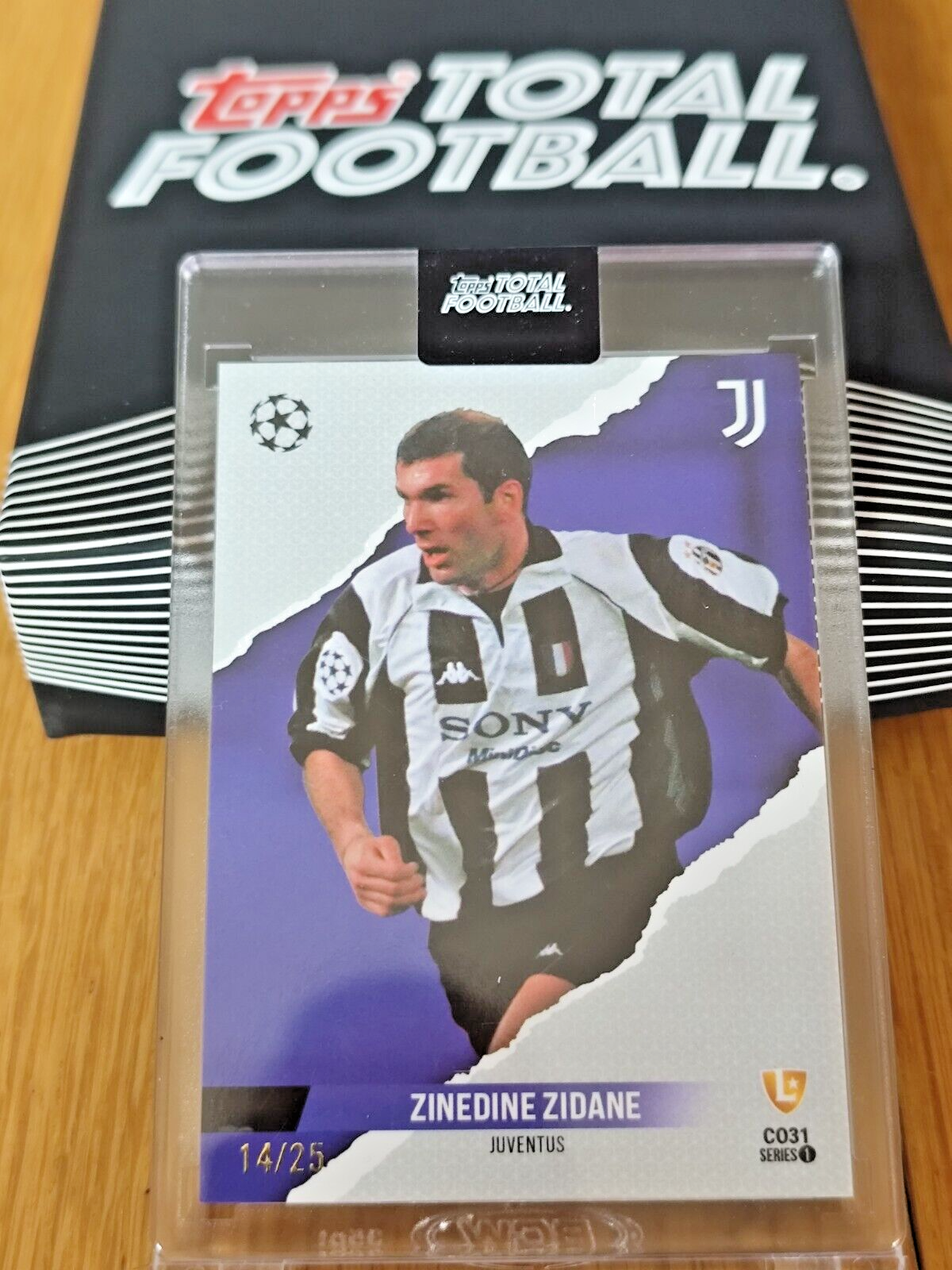ZINEDINE ZIDANE TOPPS TOTAL FOOTBALL 2023 2024 #CO31