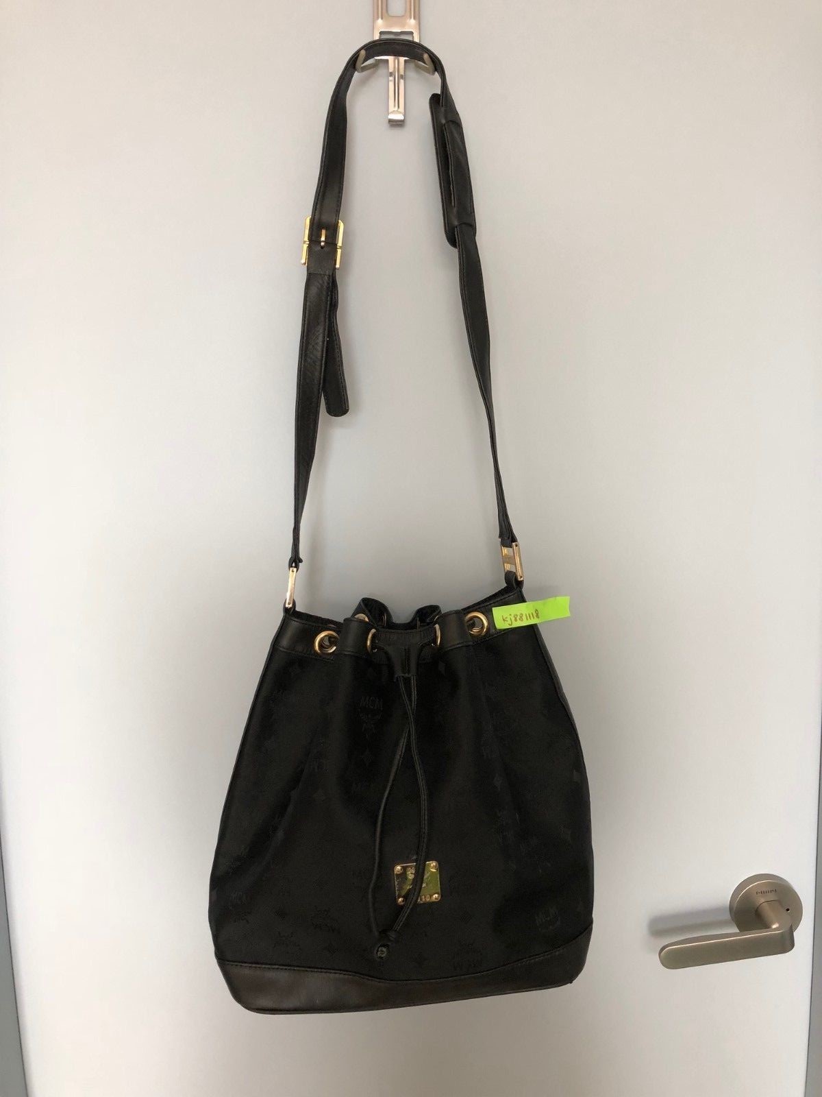 mcm bucket bag black