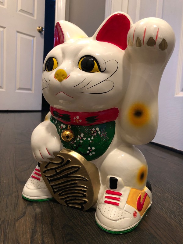 nike sb lucky cat