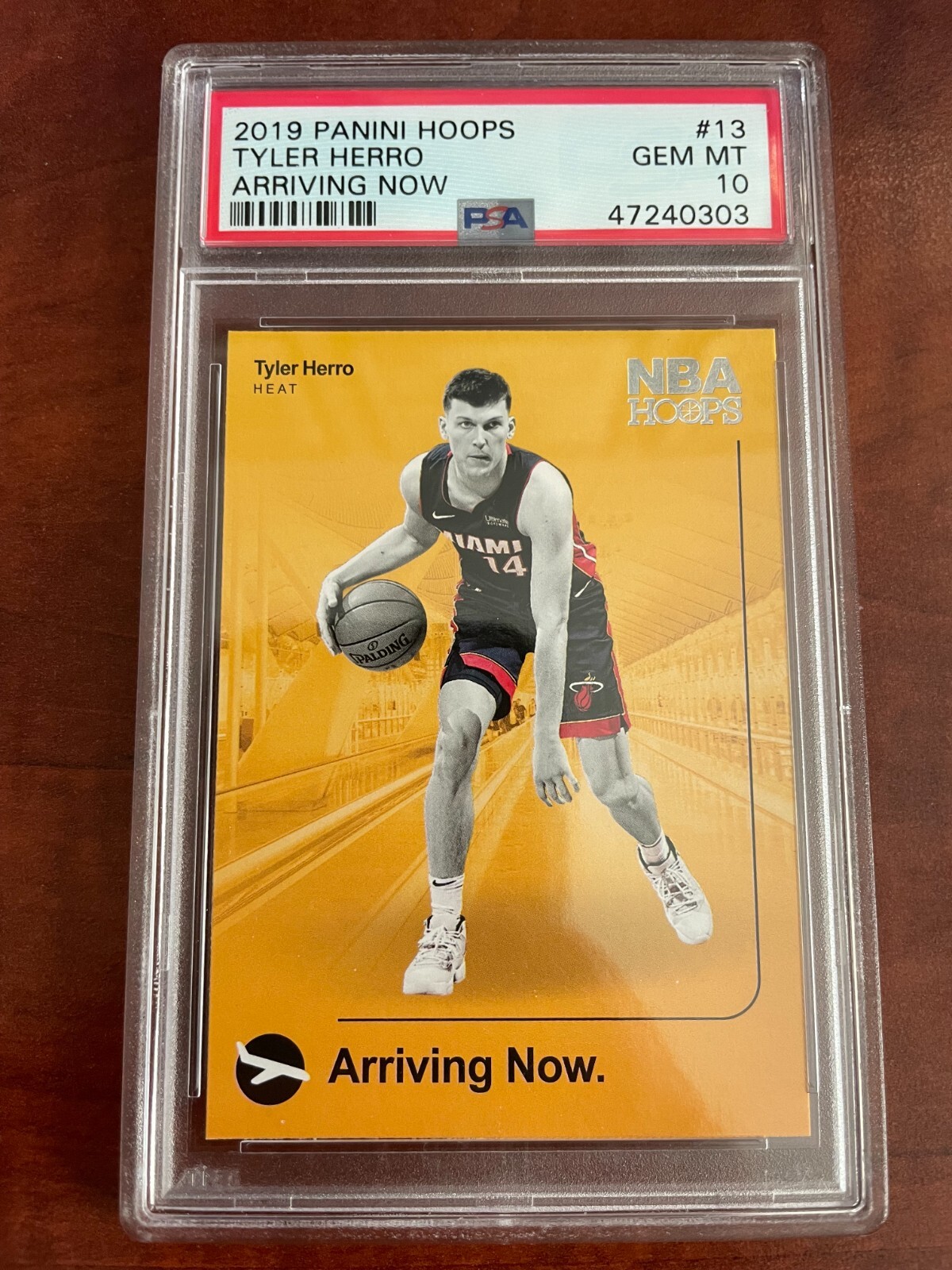 2019 Panini NBA Hoops Tyler Herro RC ARRIVING NOW #13 PSA 10