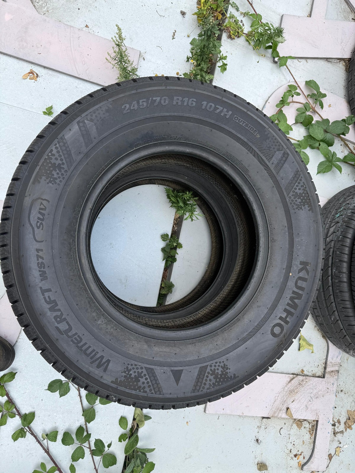 New 245 70 16 Kumho, Winter, M+S, 107H, x1 Tyre (F1_tyres) FO YD175