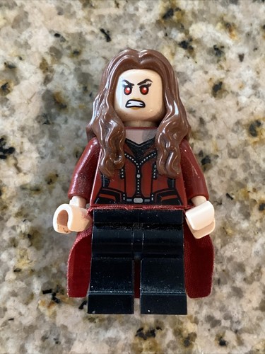 Lego Scarlet Witch Minifigure 76051 Marvel Super Heroes