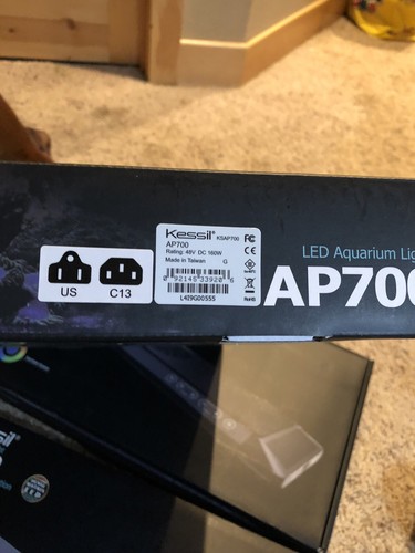 KESSIL AP700 LED WIFI AQUARIUM LIGHT - OPEN BOX Used 3 Months