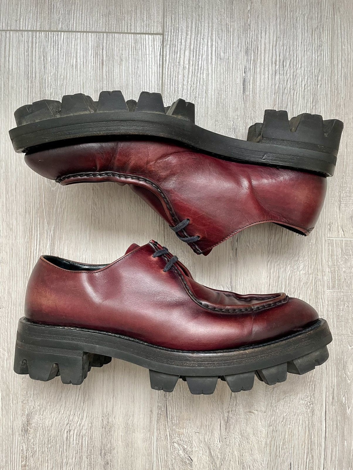 靴 prada archive square leather belt shoes prada archive square leather belt shoes