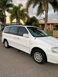 Kia carnival 2002