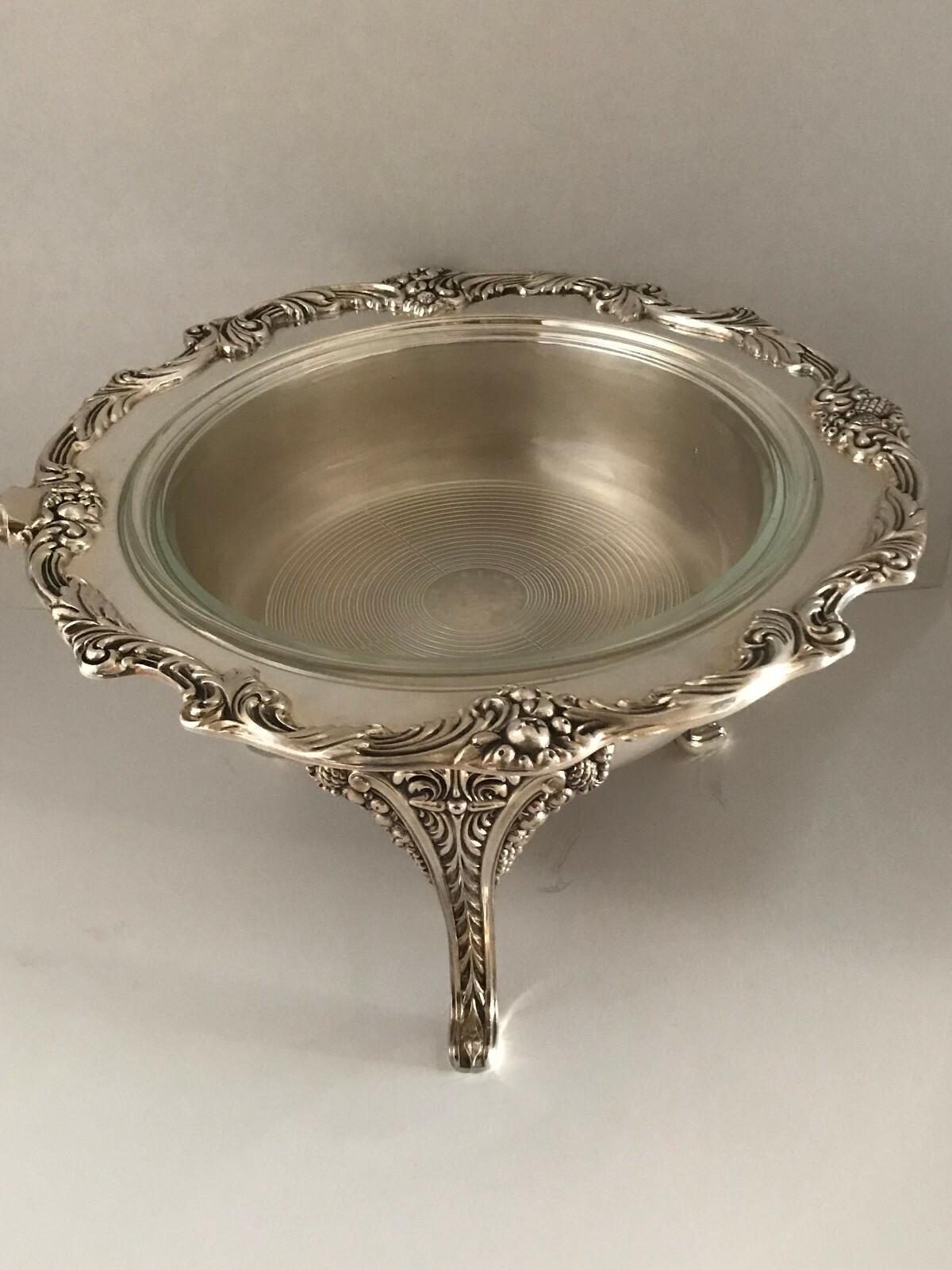Reed & Barton Silverplate Chafing Dish King Francis, Holloware 1636 Code CHAD