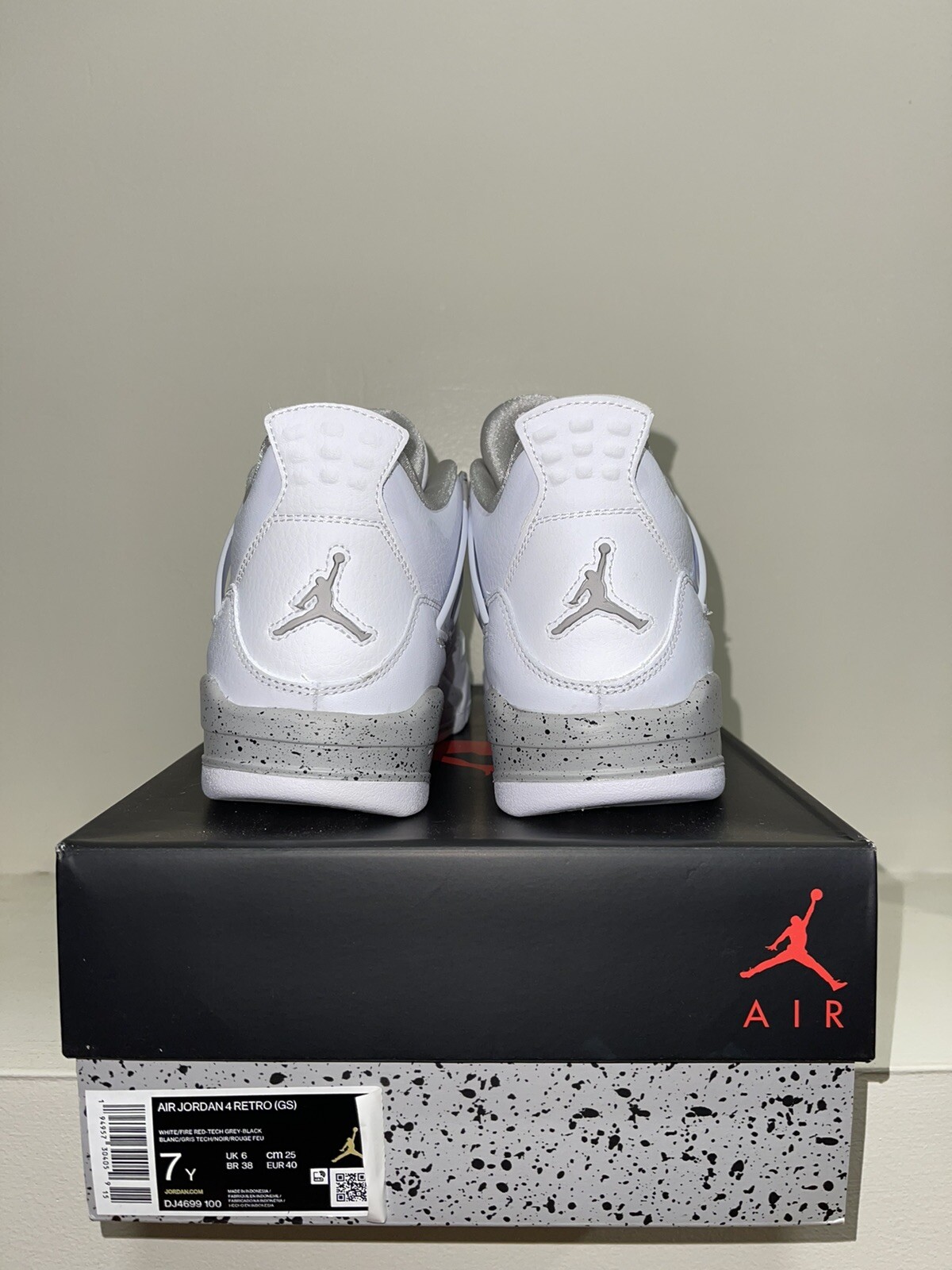 jordan retro 4 tech red