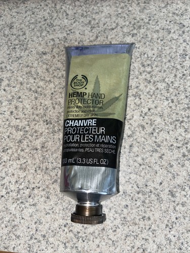 The Body Shop Hemp Hand Protector Chanvre Creme Moisturizer Lotion 3.3 Fl oz