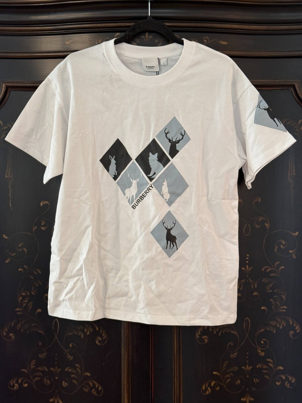 $480 Burberry Argyle Animal Kingdom Print T-shirt | White | Small